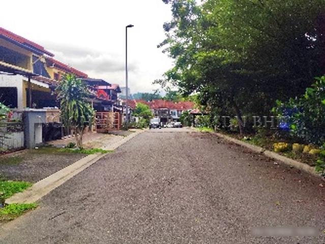 Terraced House for sale in Kuala Selangor, Selangor