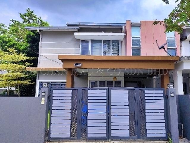 Terraced House for sale in Kuala Selangor, Selangor