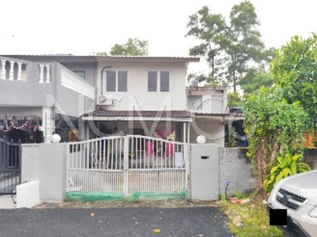 Terraced House for sale in Kuala Selangor, Selangor