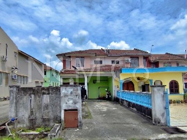 Terraced House for sale in Kuala Selangor, Selangor