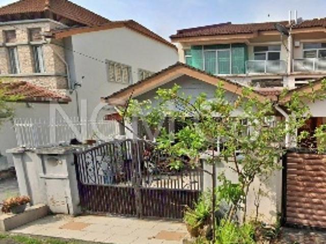 Terraced House for sale in Kuala Selangor, Selangor