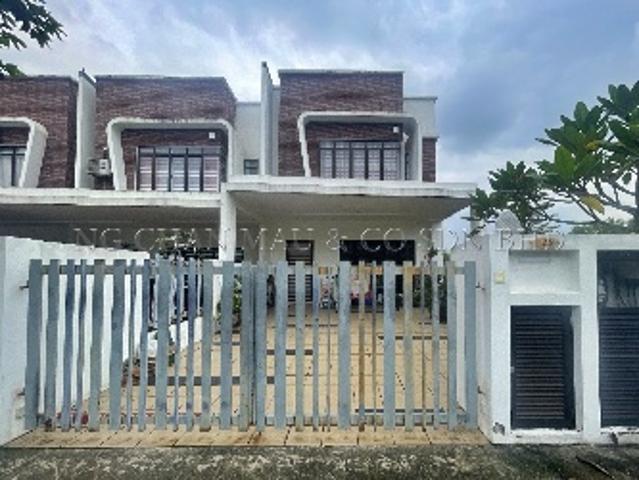 Terraced House for sale in Kuala Selangor, Selangor