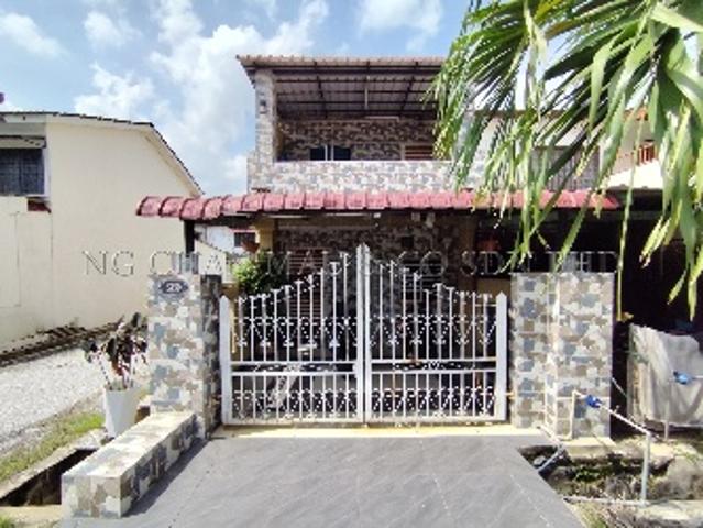 Terraced House for sale in Kuala Selangor, Selangor