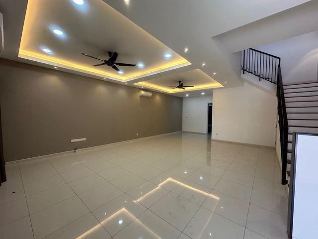 Terraced House for sale in Petaling, Alam Impian