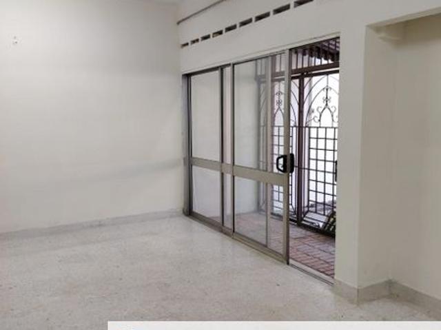 House for sale in Petaling, Damansara Damai