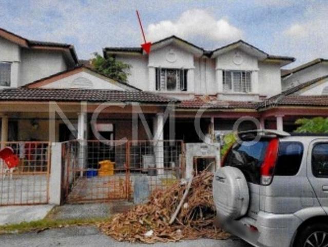 Terraced House for sale in Kuala Selangor, Selangor