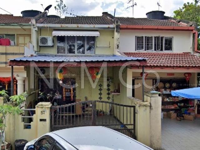 Terraced House for sale in Kuala Selangor, Selangor