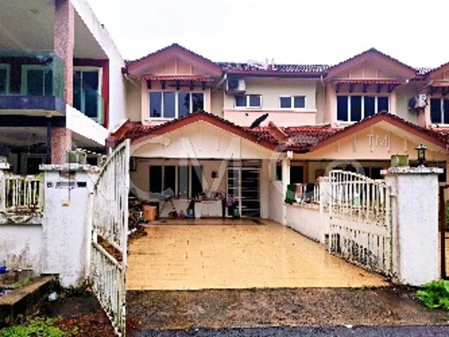 Terraced House for sale in Kuala Selangor, Selangor