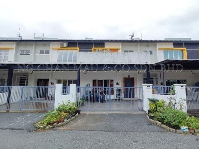 Terraced House for sale in Kuala Selangor, Selangor