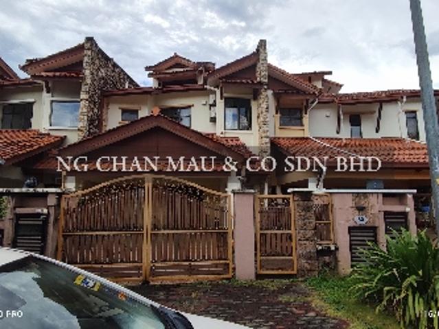 Terraced House for sale in Kuala Selangor, Selangor