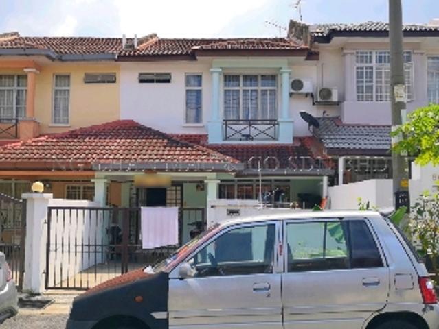 Terraced House for sale in Kuala Selangor, Selangor