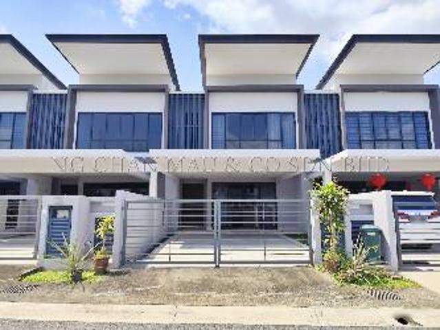 Terraced House for sale in Kuala Selangor, Selangor