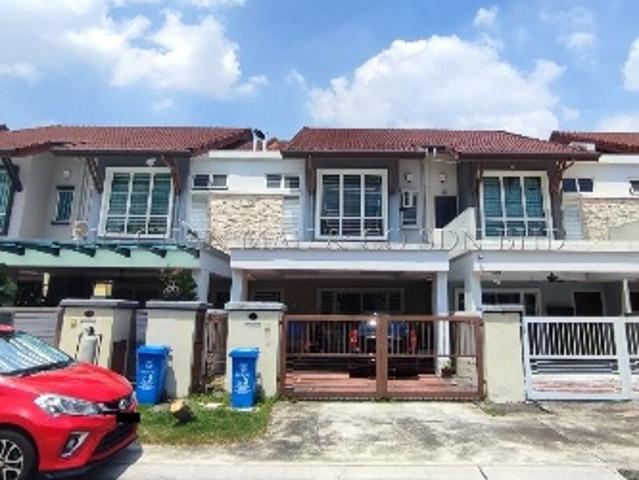 Terraced House for sale in Kuala Selangor, Selangor