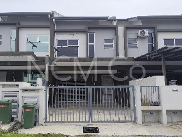 Terraced House for sale in Kuala Selangor, Selangor