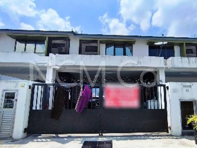 Terraced House for sale in Kuala Selangor, Selangor