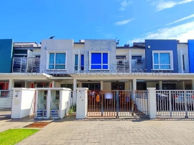 Terraced House for sale in Kuala Selangor, Selangor