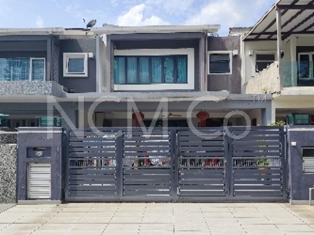 Terraced House for sale in Kuala Selangor, Selangor