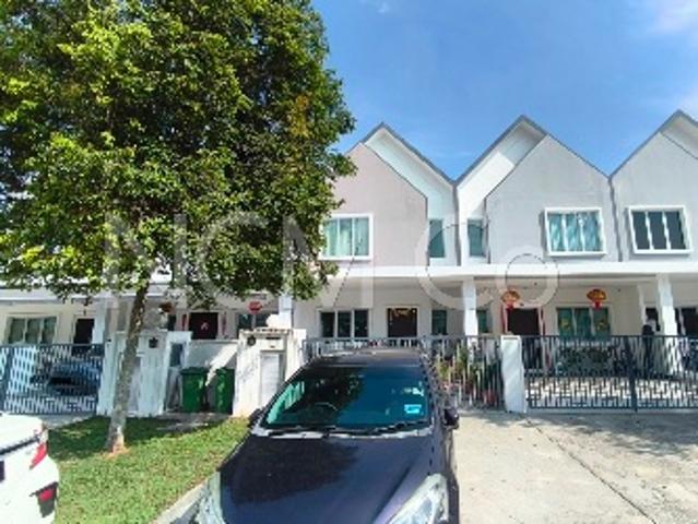 Terraced House for sale in Kuala Selangor, Selangor