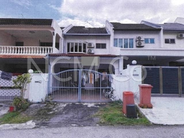Terraced House for sale in Kuala Selangor, Selangor