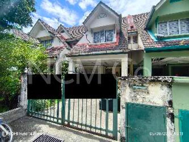 Terraced House for sale in Kuala Selangor, Selangor