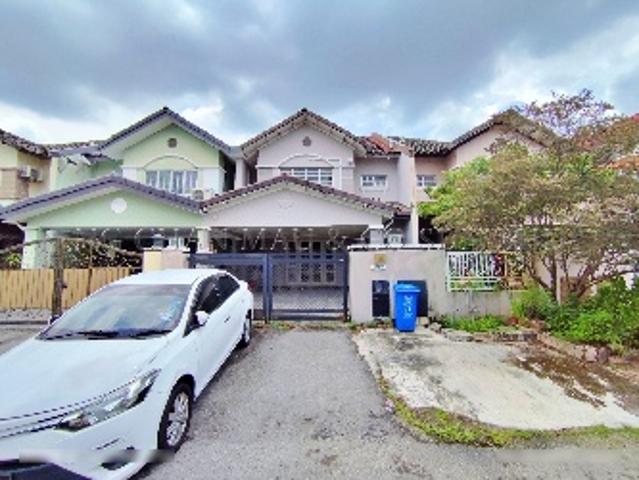 Terraced House for sale in Kuala Selangor, Selangor