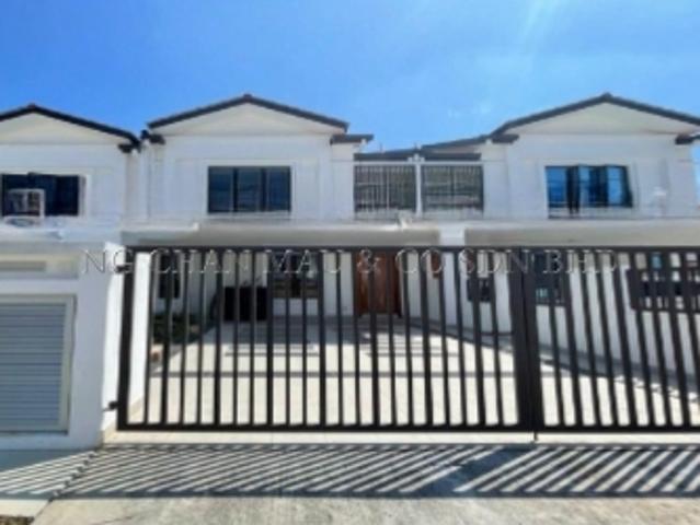 Terraced House for sale in Kuala Selangor, Selangor