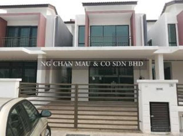 Terraced House for sale in Kuala Selangor, Selangor