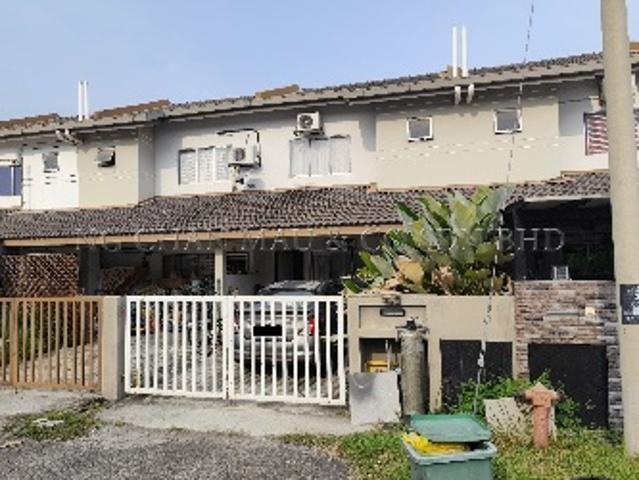 Terraced House for sale in Kuala Selangor, Selangor