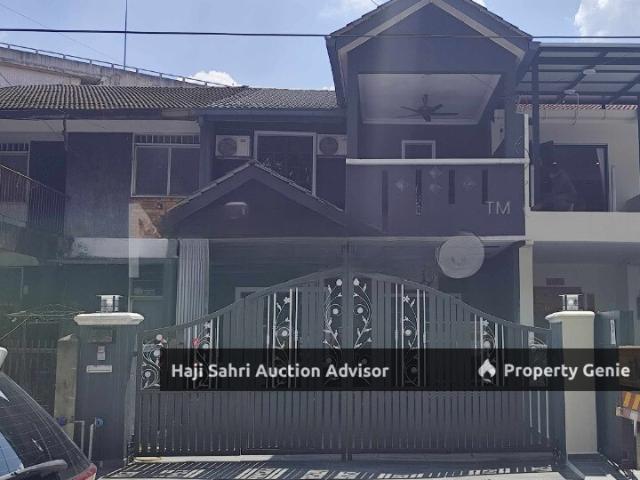 Terraced House for rent in Country Heights Damansara, Kuala Lumpur