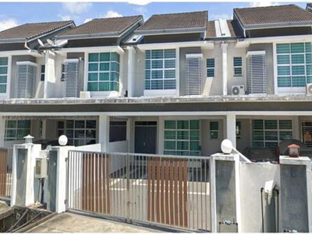 Terraced House for sale in Long Miri, Sarawak