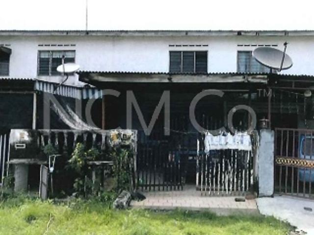 Terraced House for sale in Kuala Selangor, Selangor