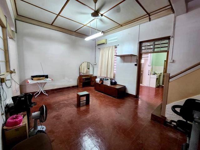 Terraced House for sale in Georgetown, Penang