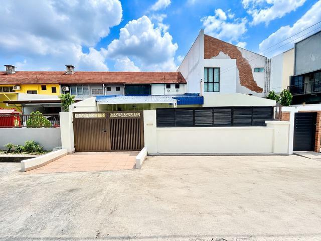 Terraced House for sale in Petaling, Damansara Damai