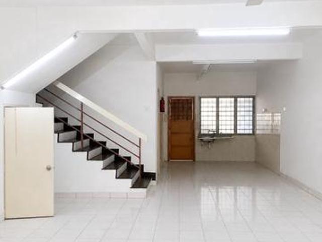 Terraced House for sale in Petaling, Subang Jaya
