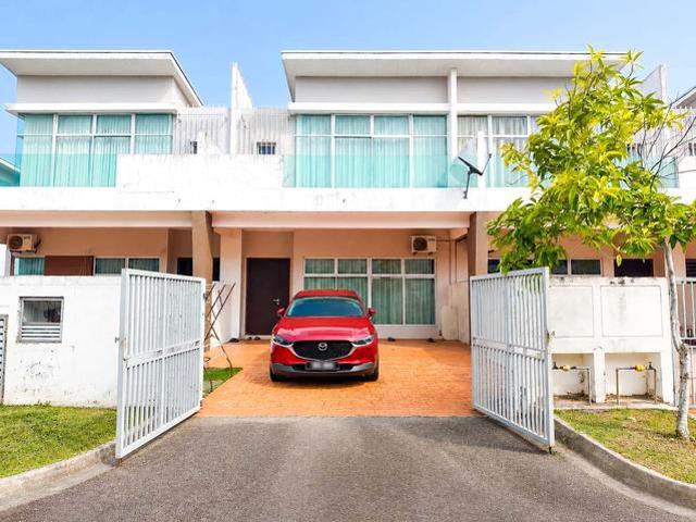 Terraced House for sale in Pengerang, Johor
