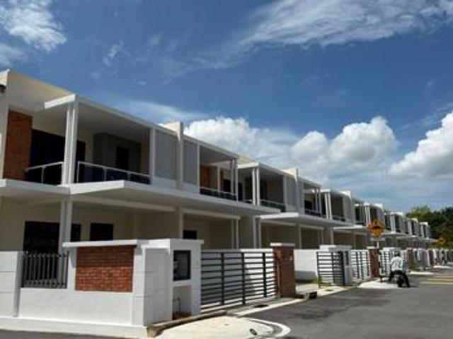 Terraced House for sale in Wellesley, Penang