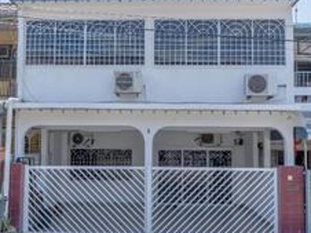 Terraced House for sale in Kluang, Johor