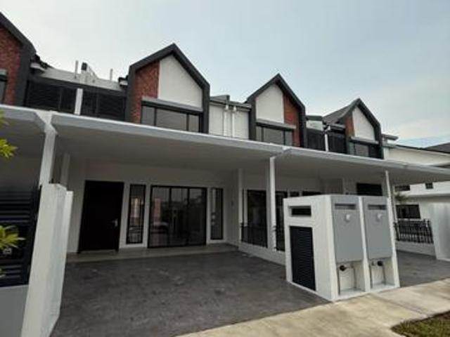 Terraced House for rent in Petaling, Alam Impian