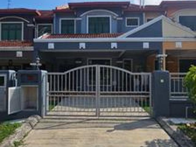 Terraced House for sale in Tanjong Sepat, Selangor