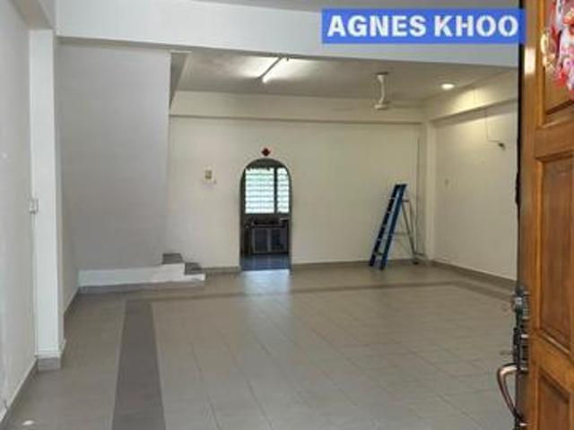 Terraced House for rent in Georgetown, Penang