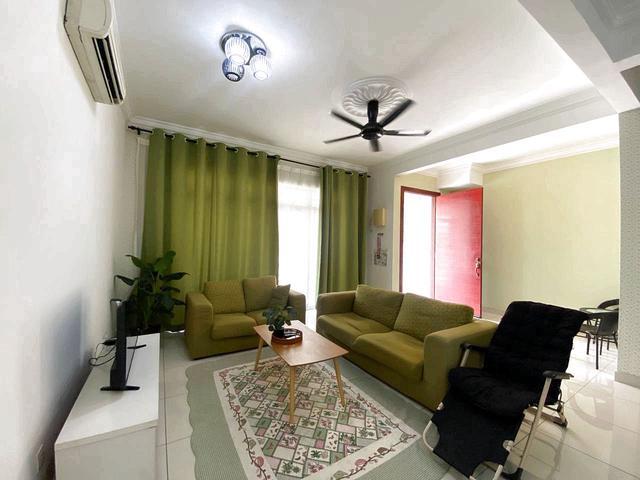 Terraced House for sale in Tanjong Sepat, Selangor