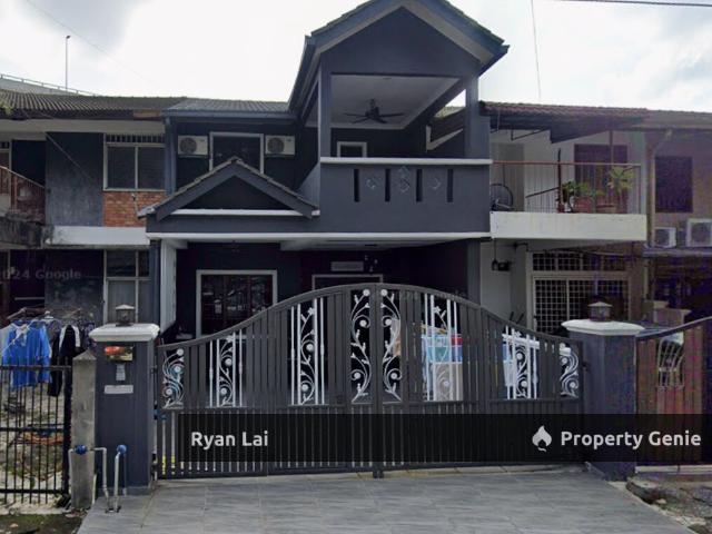 Terraced House for rent in Country Heights Damansara, Kuala Lumpur