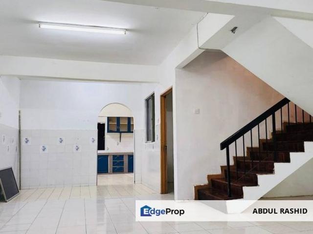 House for sale in Country Heights Damansara, Kuala Lumpur