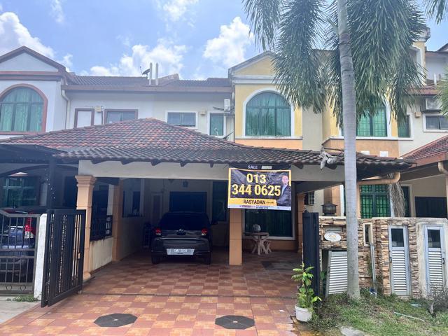 Terraced House for sale in Tanjong Sepat, Selangor