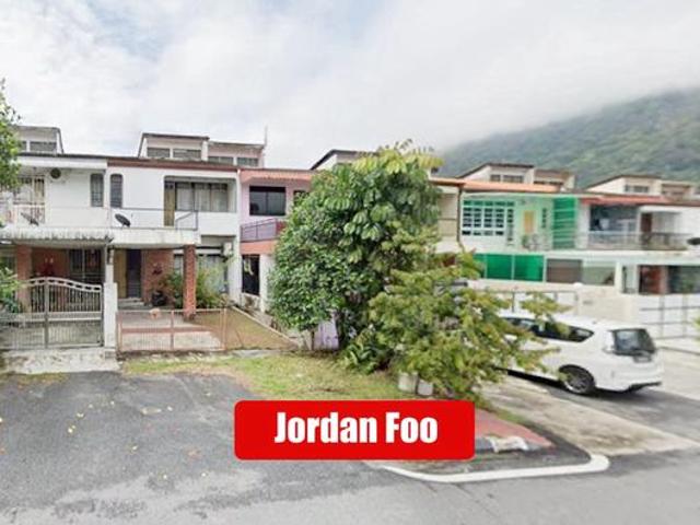 Terraced House for sale in Mukim 13, Georgetown