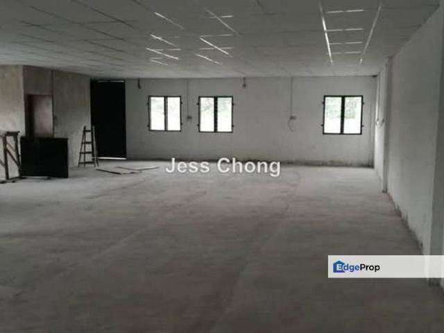 Warehouse for sale in Petaling, Alam Impian
