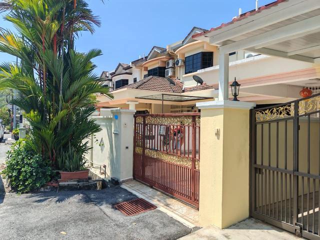 Terraced House for sale in Georgetown, Penang