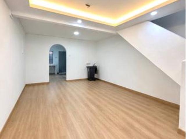 Terraced House for sale in Pekan Nanas, Johor