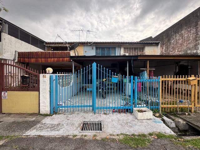 Terraced House for sale in Langat, Selangor
