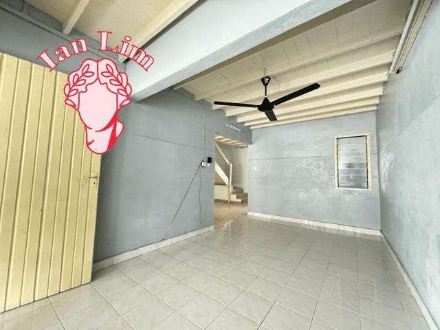 Terraced House for sale in Georgetown, Penang